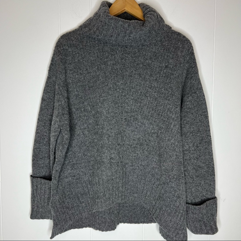 Anthropologie Moth Wool Gray Sweater Turtleneck Sz SP